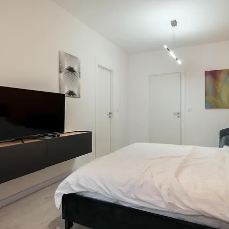 Ivory Concept 65 B Бухарест