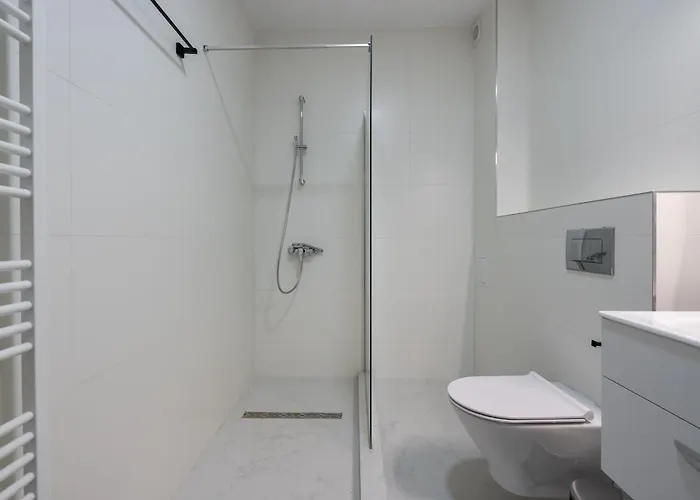 Апартаменти Ivory Concept 65 B Бухарест